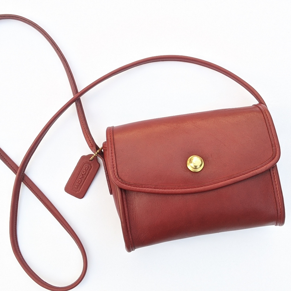 ✨🍒Vintage Coach Chrystie crossbody 9892 in Bordeaux